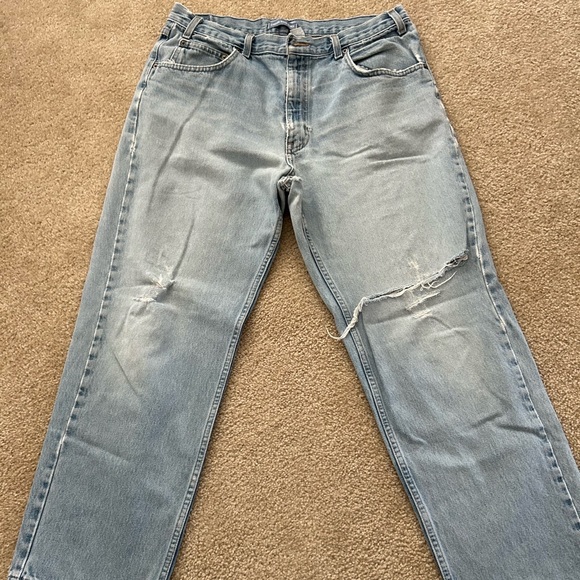 Distressed Canyon River Blues Men’s jeans size 36X29 light blue w/multiple rips. - Picture 2 of 7